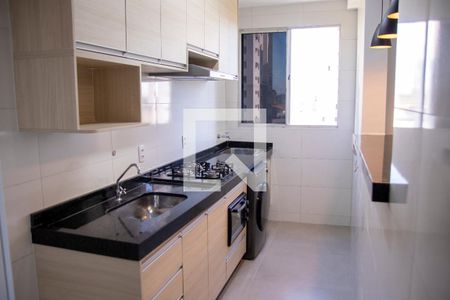 Apartamento para alugar com 50m², 2 quartos e 1 vaga Apartamento para alugar com 50m², 2 quartos e 1 vagaCozinha e Área de Serviço