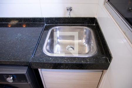 Apartamento para alugar com 50m², 2 quartos e 1 vaga Apartamento para alugar com 50m², 2 quartos e 1 vagaCozinha e Área de Serviço