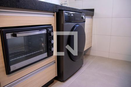Apartamento para alugar com 50m², 2 quartos e 1 vaga Apartamento para alugar com 50m², 2 quartos e 1 vagaCozinha e Área de Serviço