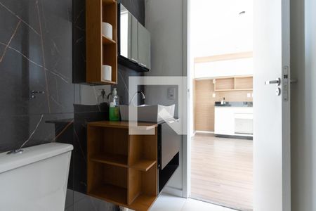 Apartamento à venda com 33m², 2 quartos e sem vaga Apartamento à venda com 33m², 2 quartos e sem vagaBanheiro