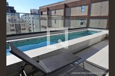 Studio à venda com 21m², 1 quarto e sem vagaPiscina