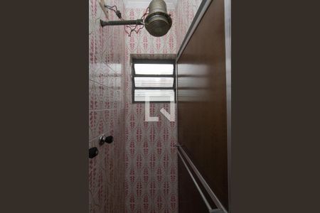 Casa à venda com 331m², 4 quartos e 4 vagasBanheiro Social