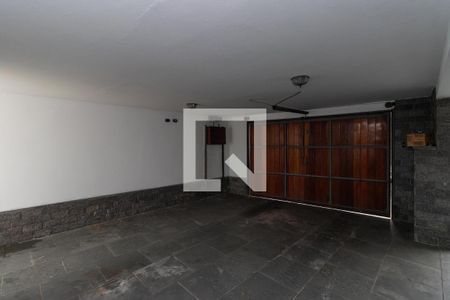 Casa à venda com 331m², 4 quartos e 4 vagasGaragem