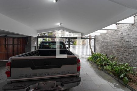 Casa à venda com 331m², 4 quartos e 4 vagasGaragem