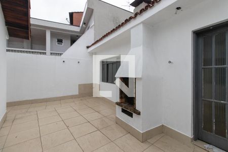 Casa à venda com 331m², 4 quartos e 4 vagasQuintal