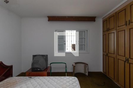 Casa à venda com 331m², 4 quartos e 4 vagasQuarto Suíte