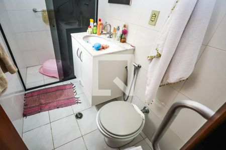 Casa à venda com 225m², 5 quartos e 2 vagasBanheiro Suíte 1