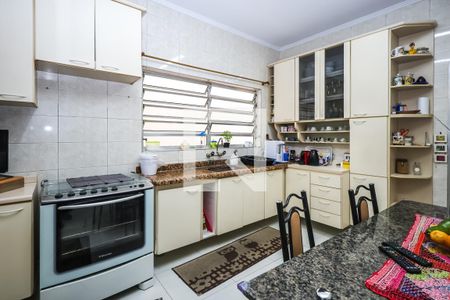 Casa à venda com 225m², 5 quartos e 2 vagasCozinha