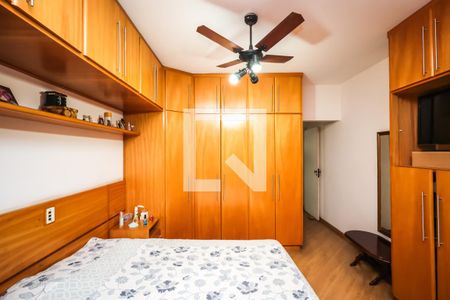 Casa à venda com 225m², 5 quartos e 2 vagasSuíte 3