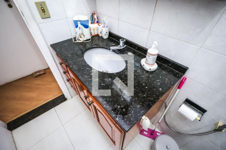 Casa à venda com 225m², 5 quartos e 2 vagasBanheiro Suíte 3