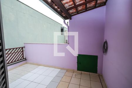 Casa à venda com 225m², 5 quartos e 2 vagasVista Quarto 2