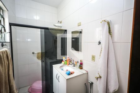 Casa à venda com 225m², 5 quartos e 2 vagasBanheiro Suíte 1