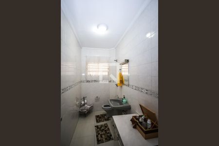 Lavabo de casa à venda com 5 quartos, 225m² em Vila Vera, São Paulo