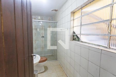 Casa à venda com 500m², 8 quartos e 4 vagas Casa à venda com 500m², 8 quartos e 4 vagasBanheiro de Serviço