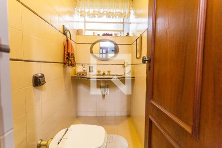 Casa à venda com 500m², 8 quartos e 4 vagas Casa à venda com 500m², 8 quartos e 4 vagasLavabo da Copa