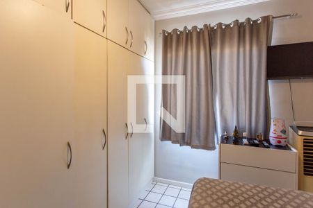 Apartamento à venda com 63m², 2 quartos e 1 vagaQuarto 2