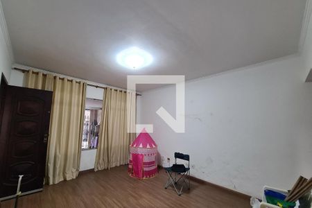 Sala de casa à venda com 3 quartos, 186m² em Vila Santa Clara, São Paulo