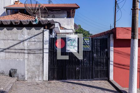 Casa para alugar com 280m², 3 quartos e 5 vagasFachada
