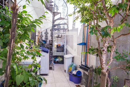 Casa para alugar com 280m², 3 quartos e 5 vagasÁrea de Serviço