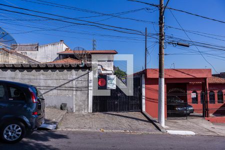 Casa para alugar com 280m², 3 quartos e 5 vagasFachada