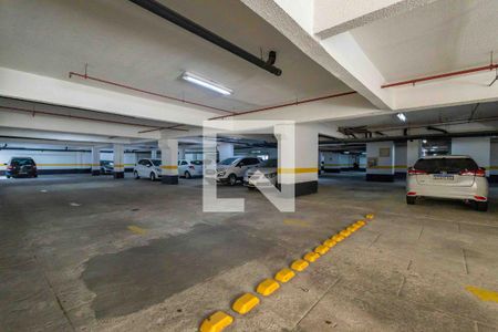 Apartamento à venda com 78m², 2 quartos e 1 vaga Apartamento à venda com 78m², 2 quartos e 1 vagaÁrea comum - Garagem