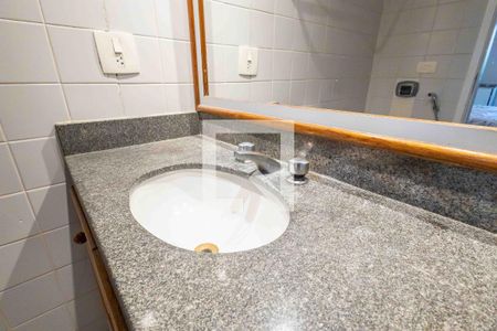 Apartamento à venda com 78m², 2 quartos e 1 vaga Apartamento à venda com 78m², 2 quartos e 1 vagaSuíte