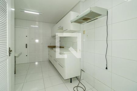 Apartamento para alugar com 194m², 3 quartos e 1 vagaCozinha