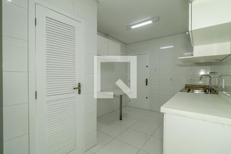 Apartamento para alugar com 194m², 3 quartos e 1 vagaCozinha