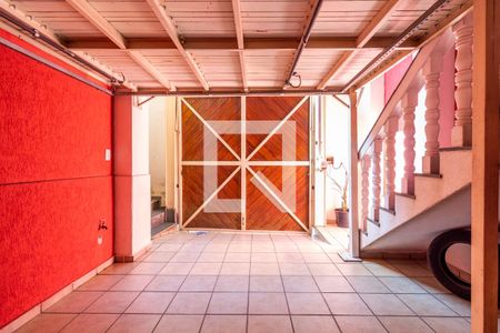 Casa à venda com 350m², 3 quartos e 4 vagasGaragem