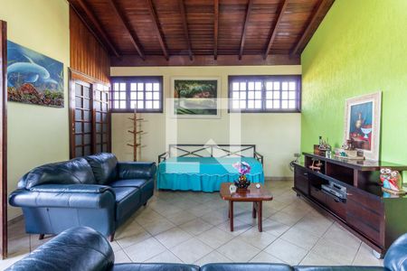 Casa à venda com 350m², 3 quartos e 4 vagasSala 2