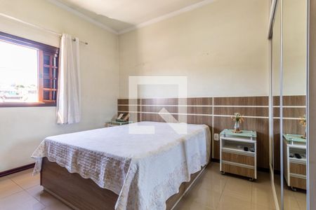 Casa à venda com 350m², 3 quartos e 4 vagasSuíte - Quarto