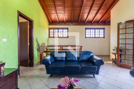 Casa à venda com 350m², 3 quartos e 4 vagasSala 2