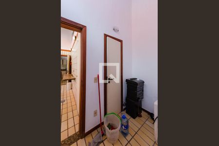 Casa à venda com 230m², 3 quartos e 2 vagas Casa à venda com 230m², 3 quartos e 2 vagasQuarto de serviço