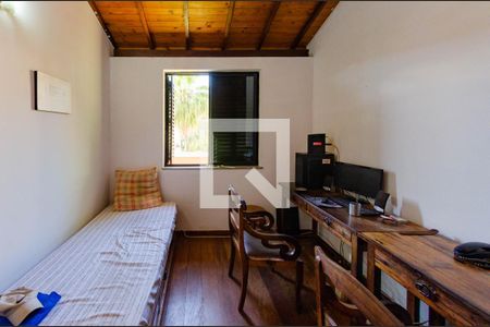 Casa à venda com 230m², 3 quartos e 2 vagas Casa à venda com 230m², 3 quartos e 2 vagasQuarto 2