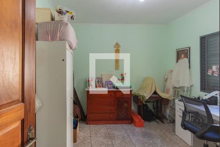 Casa à venda com 292m², 3 quartos e 4 vagasCasa 2- Quarto 1