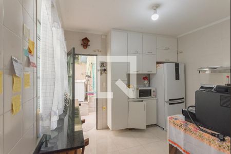 Casa à venda com 292m², 3 quartos e 4 vagasCasa 2- Cozinha