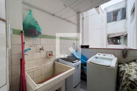 Apartamento à venda com 74m², 1 quarto e sem vaga Apartamento à venda com 74m², 1 quarto e sem vagaCozinha e área de serviço