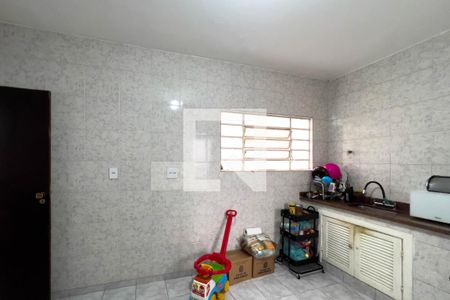 Apartamento à venda com 74m², 1 quarto e sem vaga Apartamento à venda com 74m², 1 quarto e sem vagaCozinha e área de serviço
