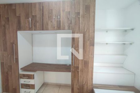 Apartamento para alugar com 80m², 3 quartos e 1 vaga Apartamento para alugar com 80m², 3 quartos e 1 vagaQuarto 2