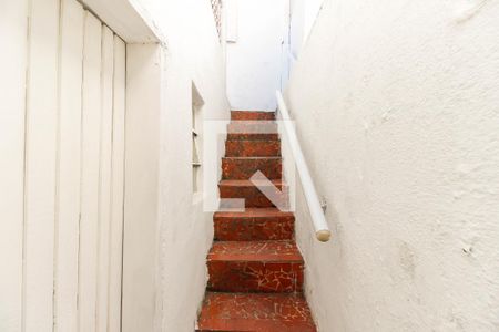 Casa para alugar com 184m², 2 quartos e 1 vagaEscada de Acesso
