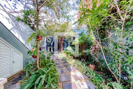 Casa à venda com 266m², 3 quartos e 2 vagasÁrea externa