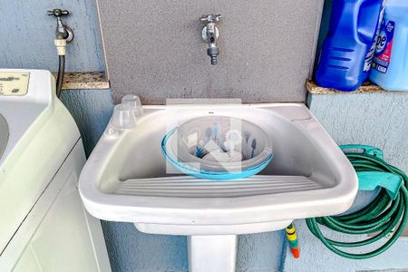 Casa à venda com 266m², 3 quartos e 2 vagasÁrea de Serviço 2