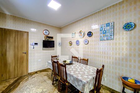 Casa à venda com 266m², 3 quartos e 2 vagasCozinha