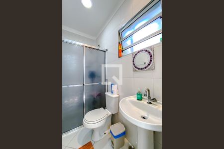 Casa à venda com 266m², 3 quartos e 2 vagasBanheiro