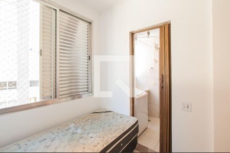 Apartamento à venda com 106m², 3 quartos e 1 vaga Apartamento à venda com 106m², 3 quartos e 1 vagaQuarto de Serviço