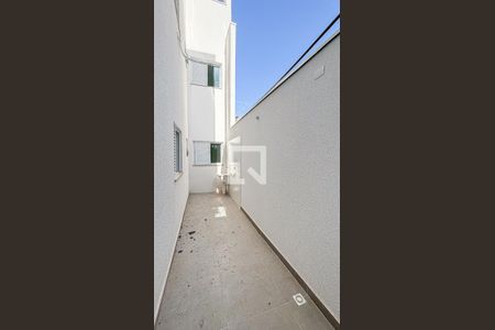 Apartamento à venda com 78m², 3 quartos e 2 vagas Apartamento à venda com 78m², 3 quartos e 2 vagasÁrea de Serviço