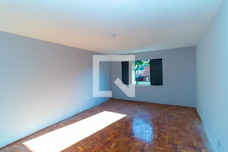 Casa à venda com 187m², 3 quartos e 3 vagasQuarto 2 - Casa 1