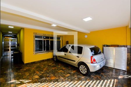 Casa à venda com 159m², 4 quartos e 2 vagas Casa à venda com 159m², 4 quartos e 2 vagasGaragem