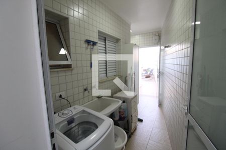 Casa à venda com 250m², 4 quartos e 4 vagasÁrea de Serviço