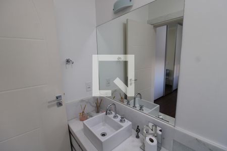 Casa à venda com 250m², 4 quartos e 4 vagasQuarto 4 - Banheiro